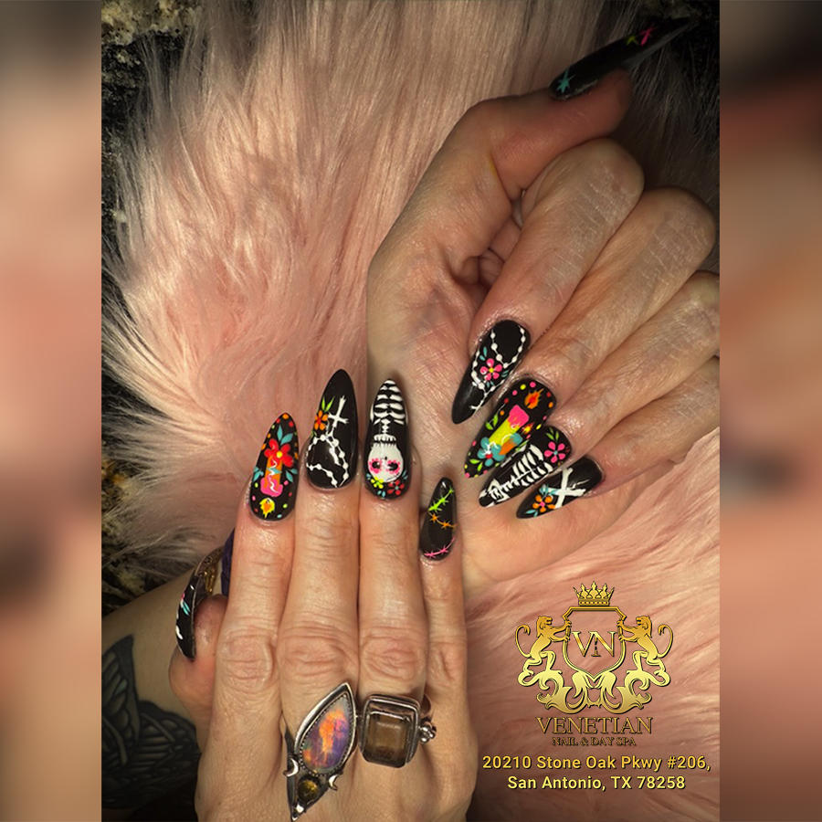 Halloween nail style